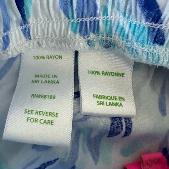 Lilly Pulitzer Katia Short Flock Together Engineered Shorts - Picture 7 of 7